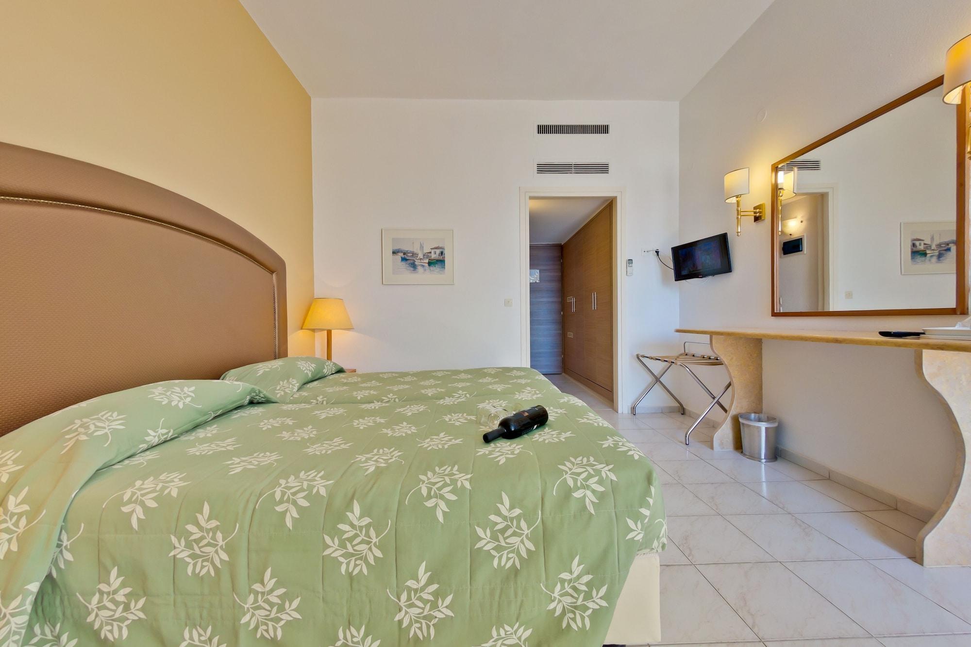 Palmariva Beach Hotel Erétria Zewnętrze zdjęcie
